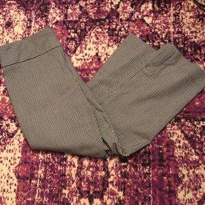 NWOT Van Heusen Capri Slip On Dress pants